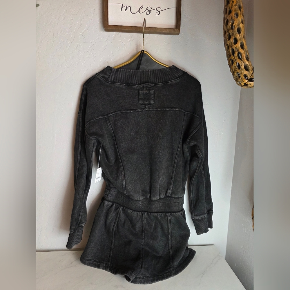NWT FP Movement Intercept Romper Mineral Black Size Small - Picture 9 of 9